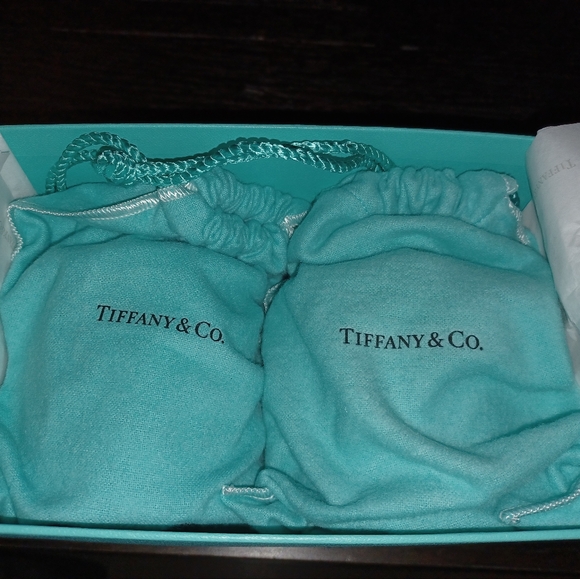 Tiffany Tea Set - Picture 6 of 7